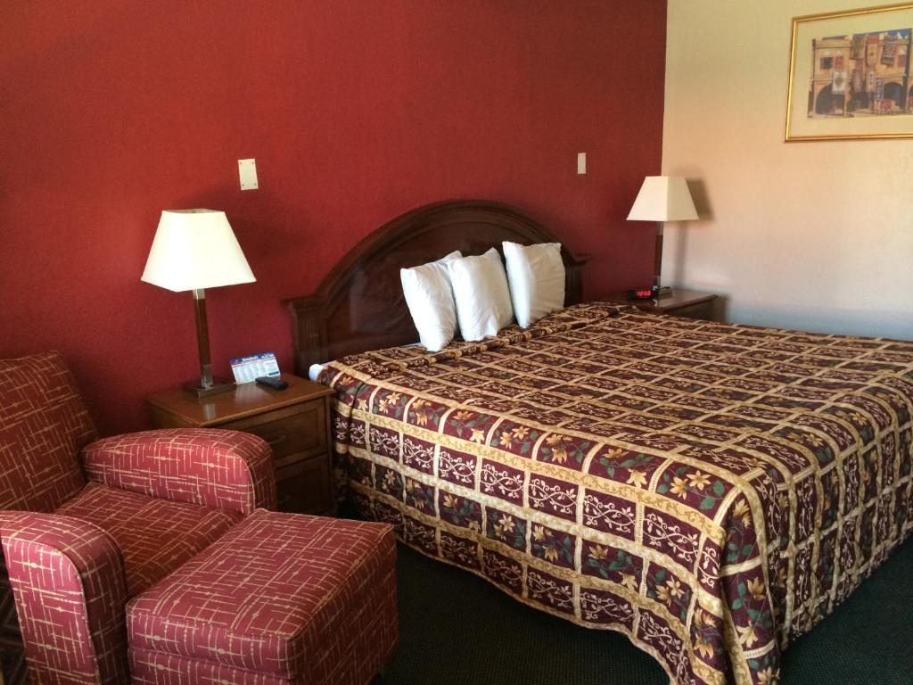 Bestway Inn Ruidoso Downs Quarto foto